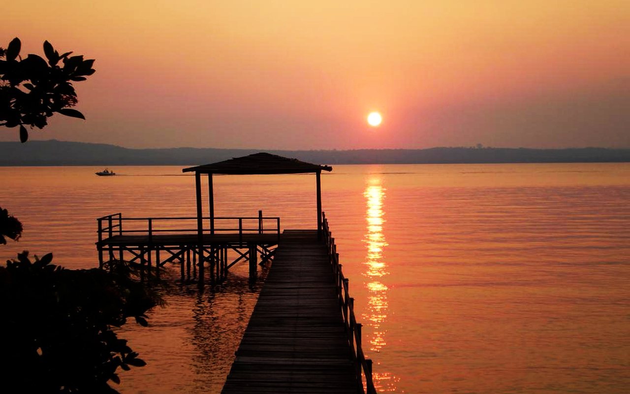 YPACARAI LAKE lake