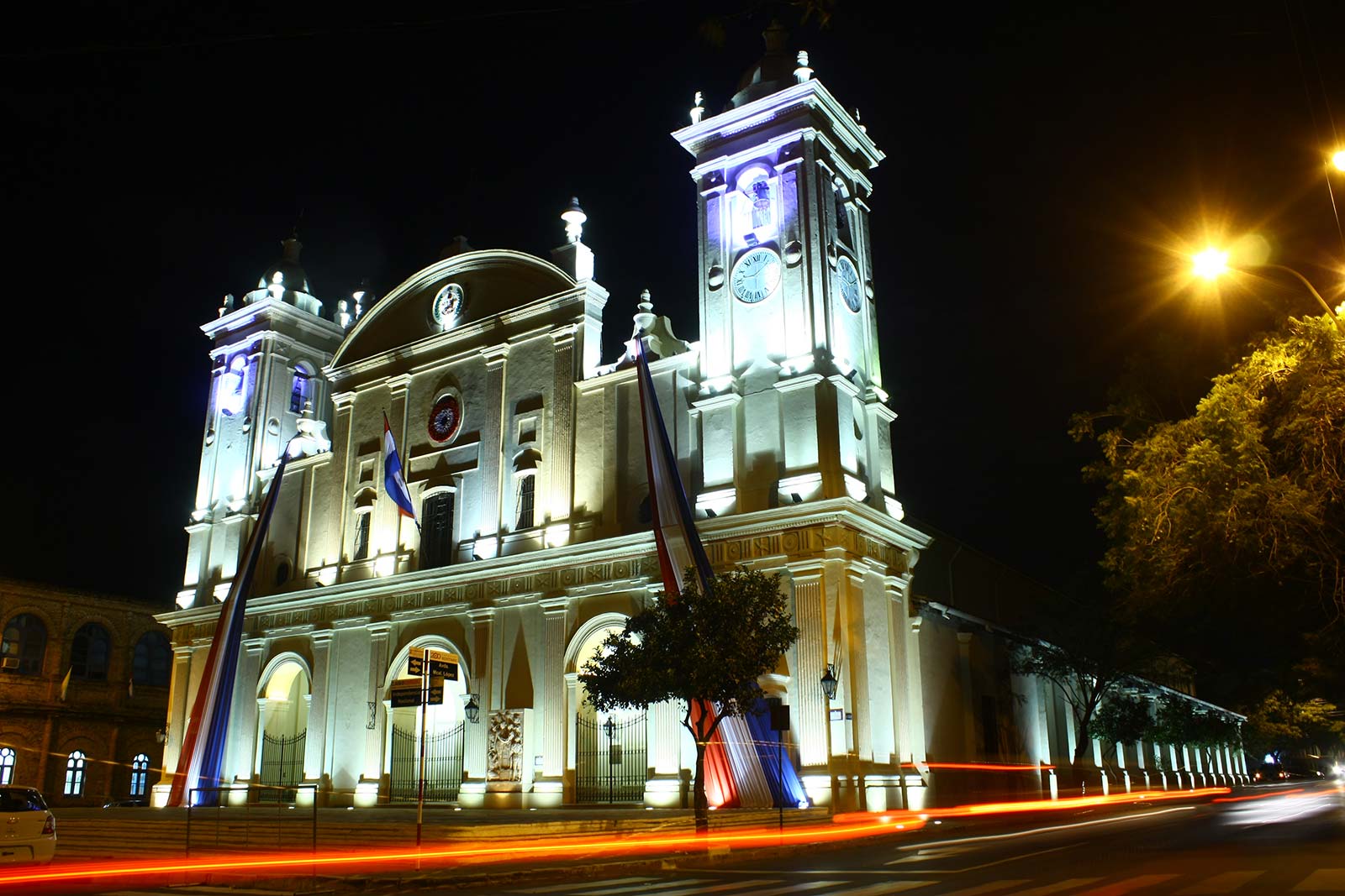 catedral-noche